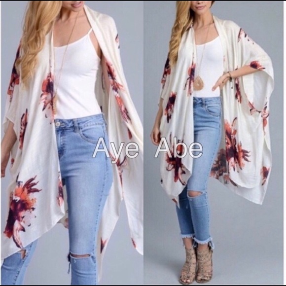 New Floral print kimono wrap coverup - Picture 3 of 4
